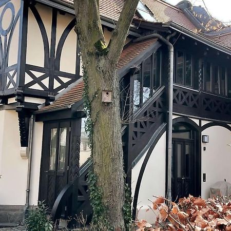 Verwunsches Haus Mit Parkplatz In Bester Lage Марклеберг Экстерьер фото