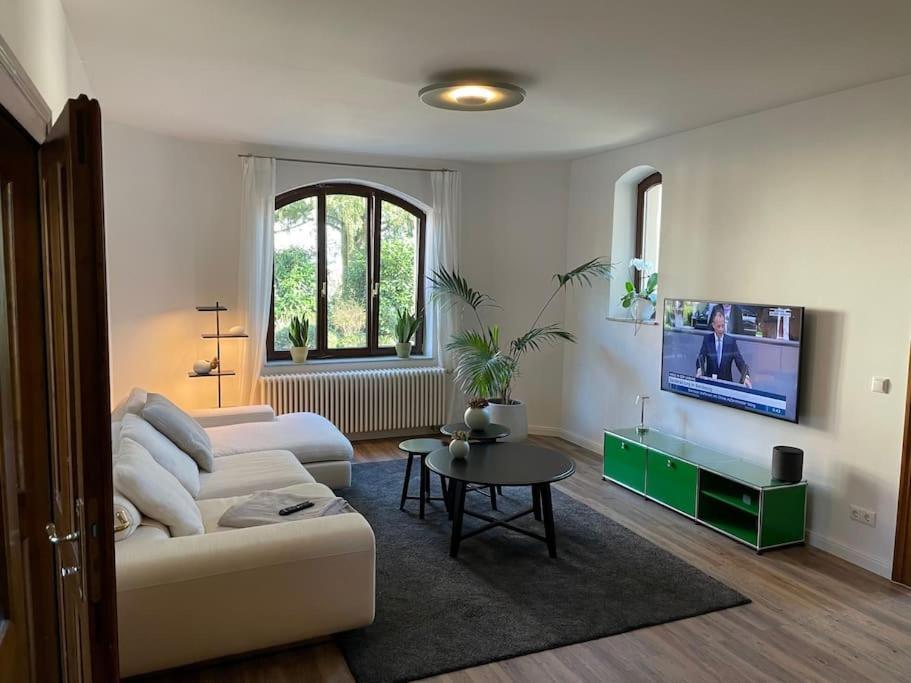 Verwunsches Haus Mit Parkplatz In Bester Lage Марклеберг Экстерьер фото