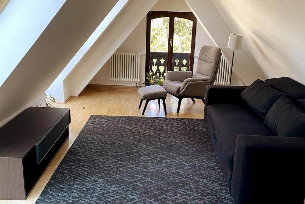 Verwunsches Haus Mit Parkplatz In Bester Lage Марклеберг Экстерьер фото